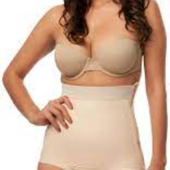 VEUC High-waisted Side zipper Compression Shapewear with Shirred Booty Detailing - Picture 3 of 15